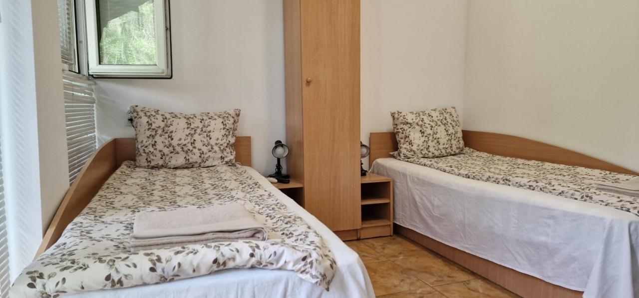 Guest House Selin Veliko Tărnovo Esterno foto